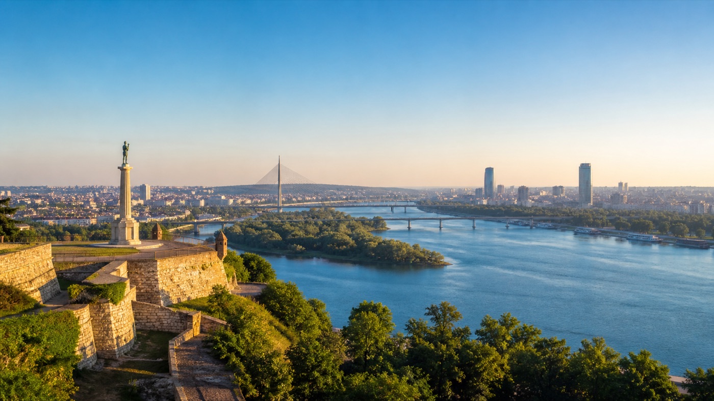 Beograd sa Kalemegdanom i ušćem Save u Dunav